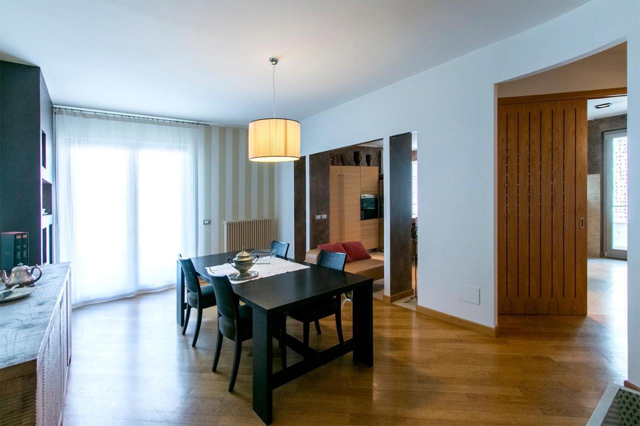 B&B Civico 45 Порто-Сант'Ельпідіо Екстер'єр фото
